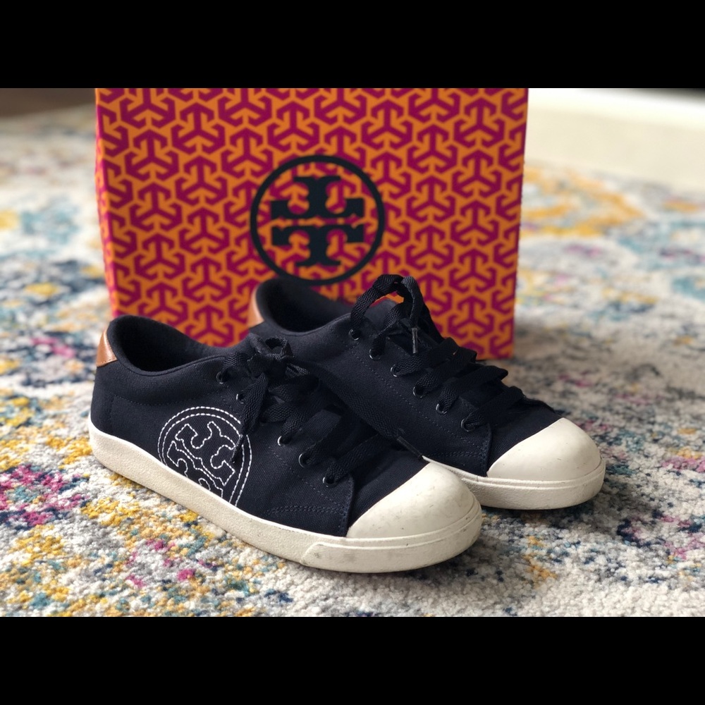 Tory Burch Wally Sneakers